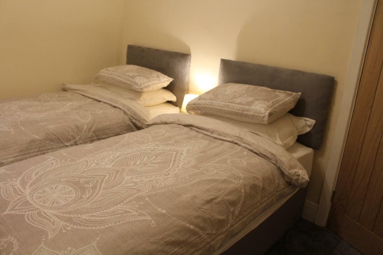 Van Apartments 케어필리 외부 사진