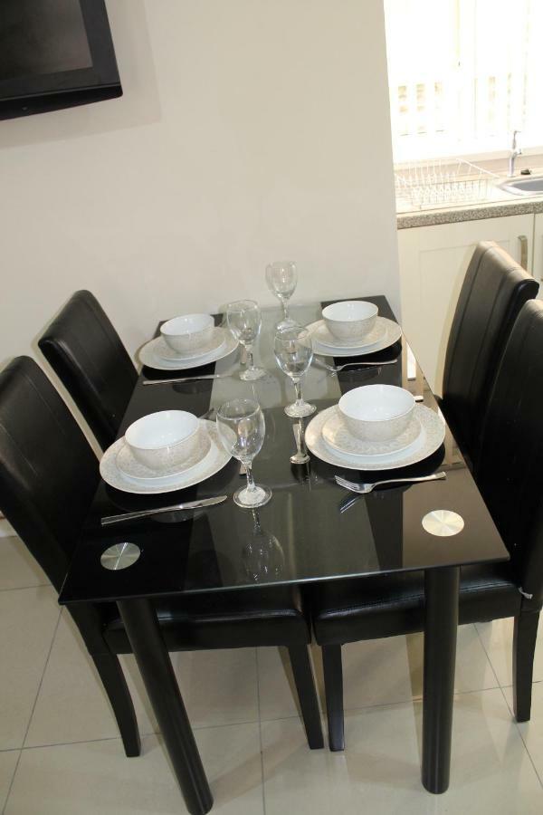 Van Apartments 케어필리 외부 사진