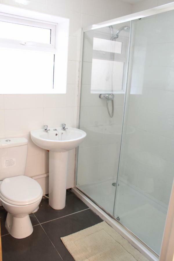 Van Apartments 케어필리 외부 사진